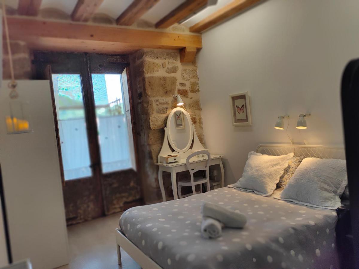 Albergue Valderrobres Auto Check-In Kültér fotó